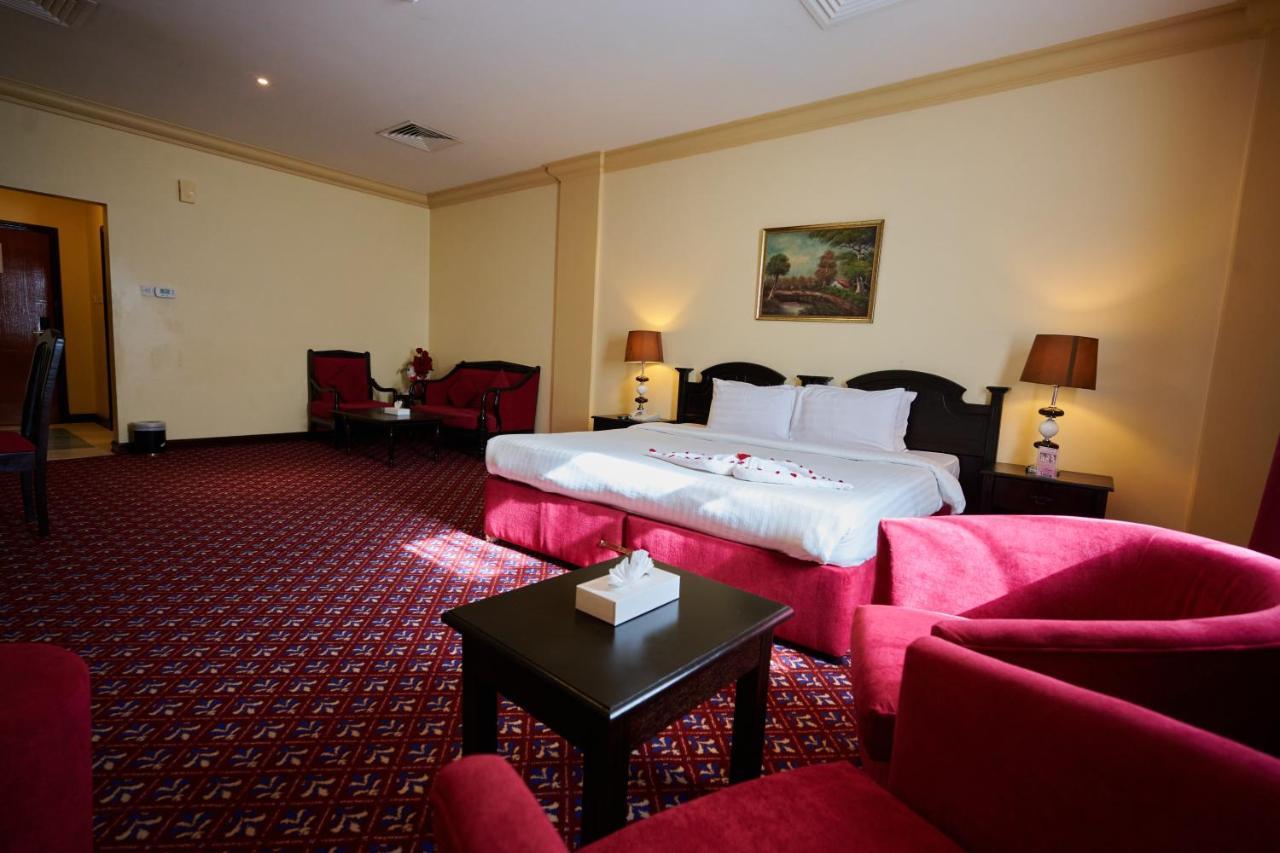 La Rosa Hotel, Juffair Манама Экстерьер фото